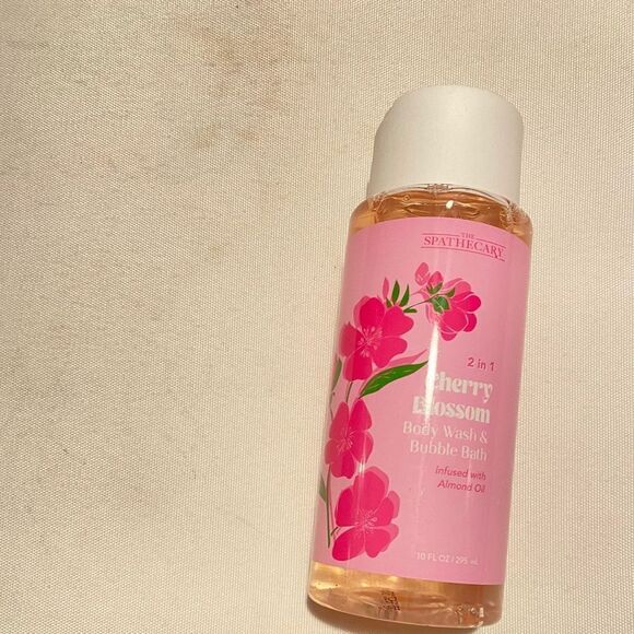 🛍️ Spathecary 2in Cherry Blossom Body
Wash and Bubble Bath10 OZ💥 - Picture 7 of 9